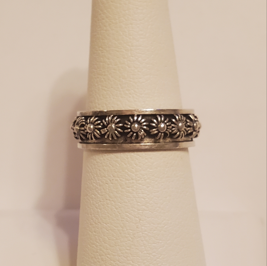 Vintage Flower Cigar Band Ring